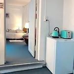 Cozy Right Next To The Hall Апартаменты Копенгаген