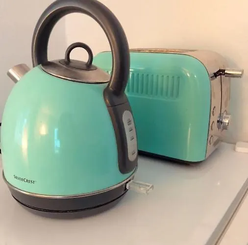 Cozy Right Next To The Hall Διαμέρισμα